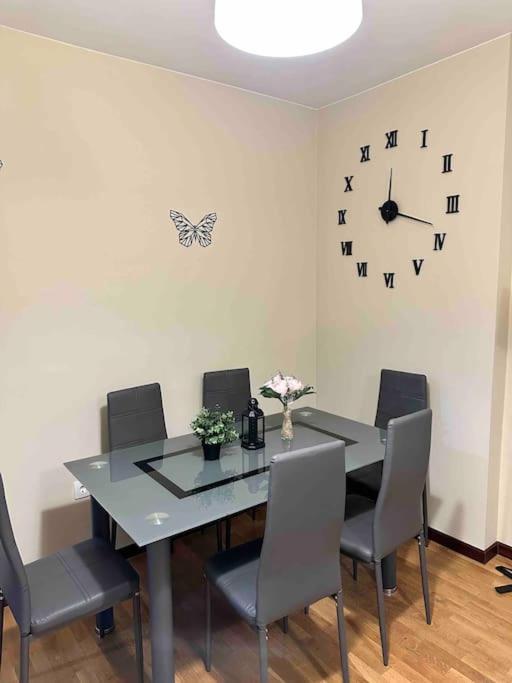 Apartamento Con Vistas A La Montana Infiesto Esterno foto